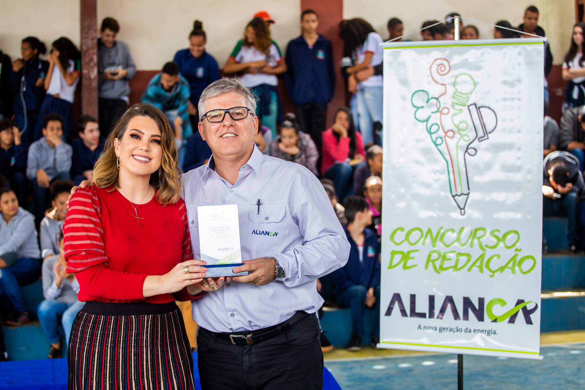 Alian A Premia Alunos Da Rede P Blica Em Concurso De Reda O Not Cias