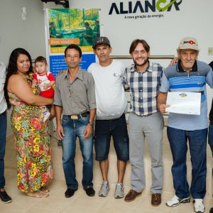 Segunda turma de empreendedores é graduada em projeto de apoio à geração de renda - Aliança Energia