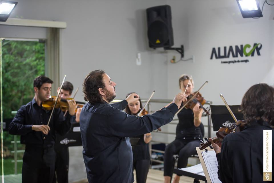 Orquestra Ouro Preto - Aimorés / MG - Foto Iris Zanetti