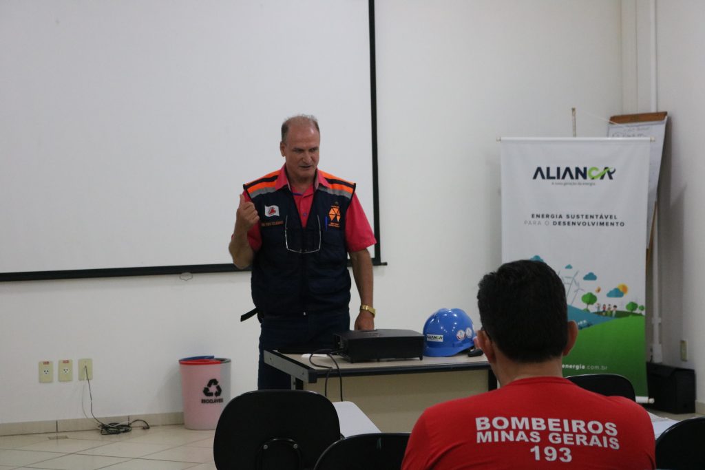 Grupo de trabalho mobilizado para implantação do PAE da UHE Funil - Aliança Energia