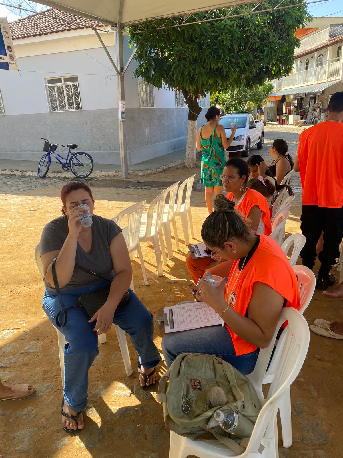 Simulado de evacuação na Usina Hidrelétrica de Aimorés mobiliza moradores de Aimorés (MG) e Baixo Guandu (ES) que participaram do treinamento - Aliança Energia