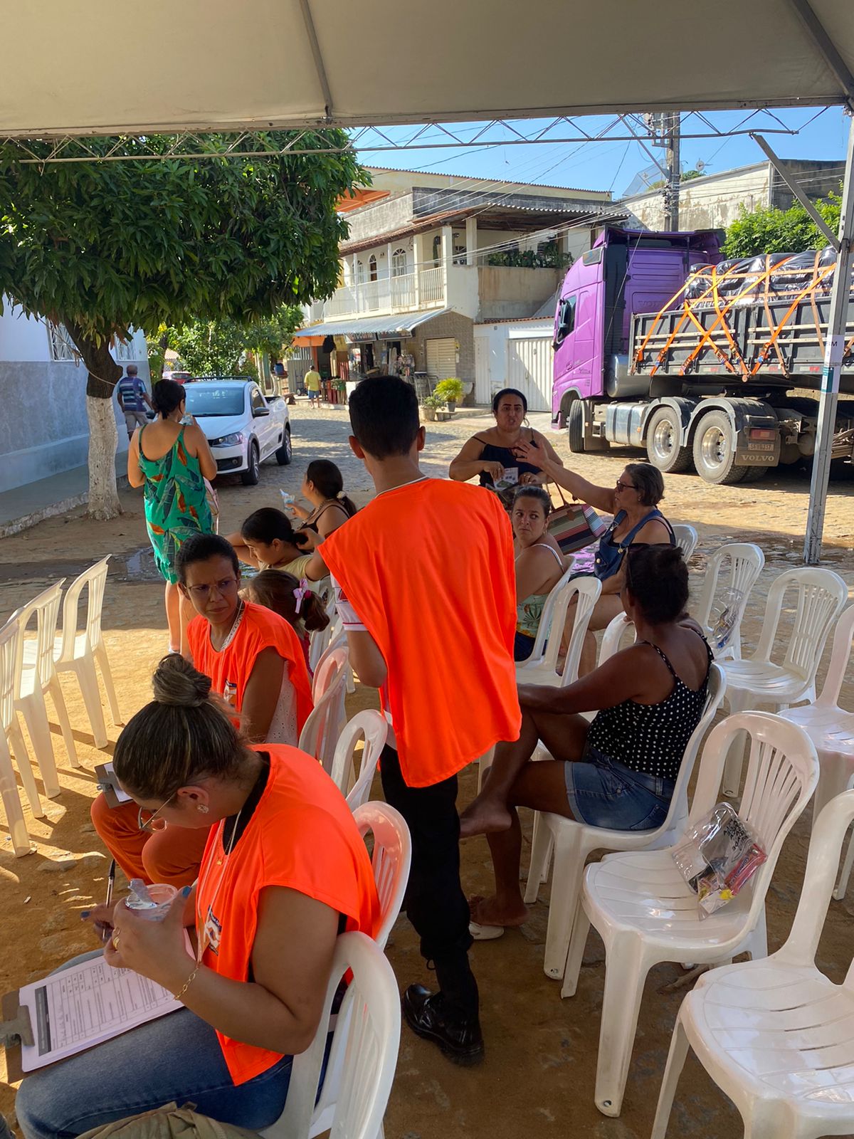 Simulado de evacuação na Usina Hidrelétrica de Aimorés mobiliza moradores de Aimorés (MG) e Baixo Guandu (ES) que participaram do treinamento - Aliança Energia