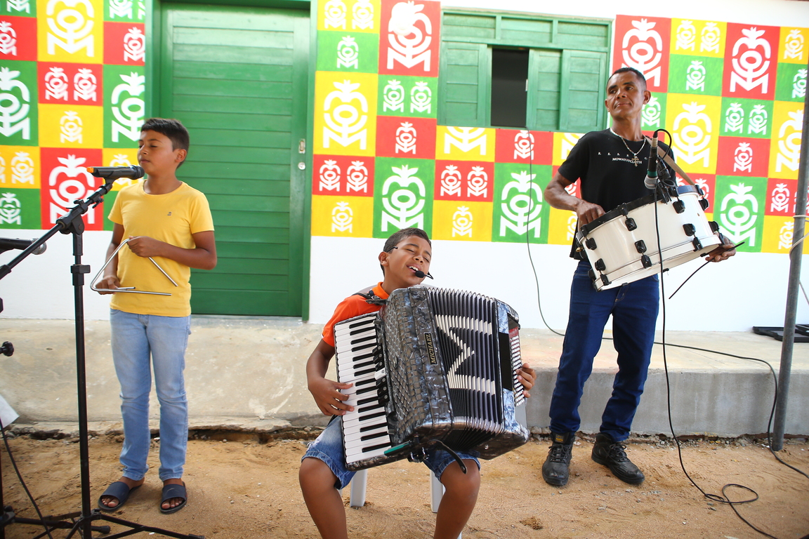 Veja as fotos das inaugurações da Casa de Farinha e Museu Quilombola da Macambira e do Ponto de Memória José Milanez (RN) - Aliança Energia