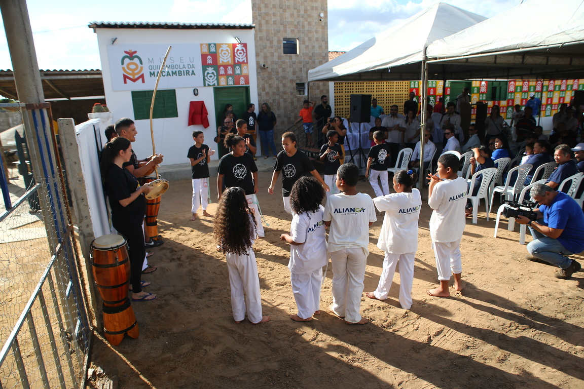 Veja as fotos das inaugurações da Casa de Farinha e Museu Quilombola da Macambira e do Ponto de Memória José Milanez (RN) - Aliança Energia