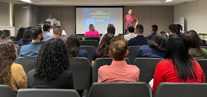 Colaboradores da Aliança recebem palestra motivadora de Saúde e Segurança - Aliança Energia