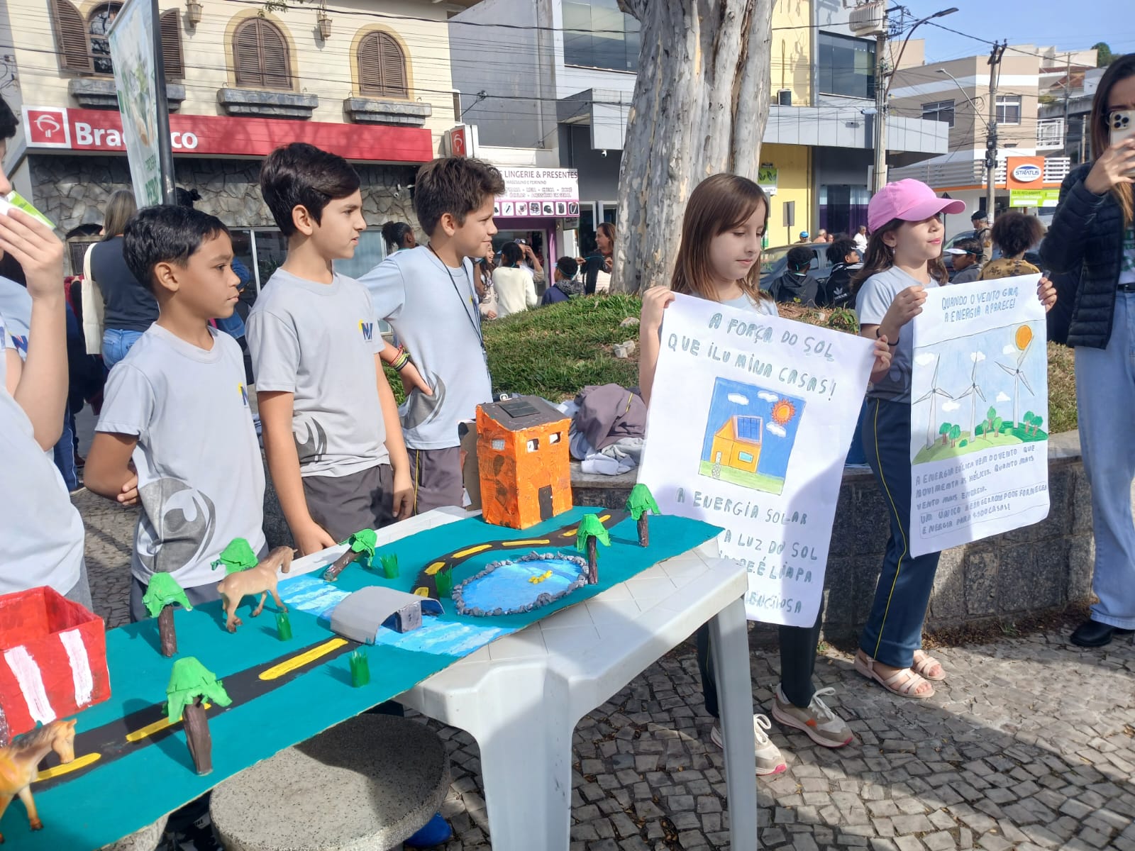 Aliança realiza Blitz Ecológica com ações sustentáveis em Perdões - Aliança Energia Aliança realiza Blitz Ecológica com ações sustentáveis em Perdões - Aliança Energia