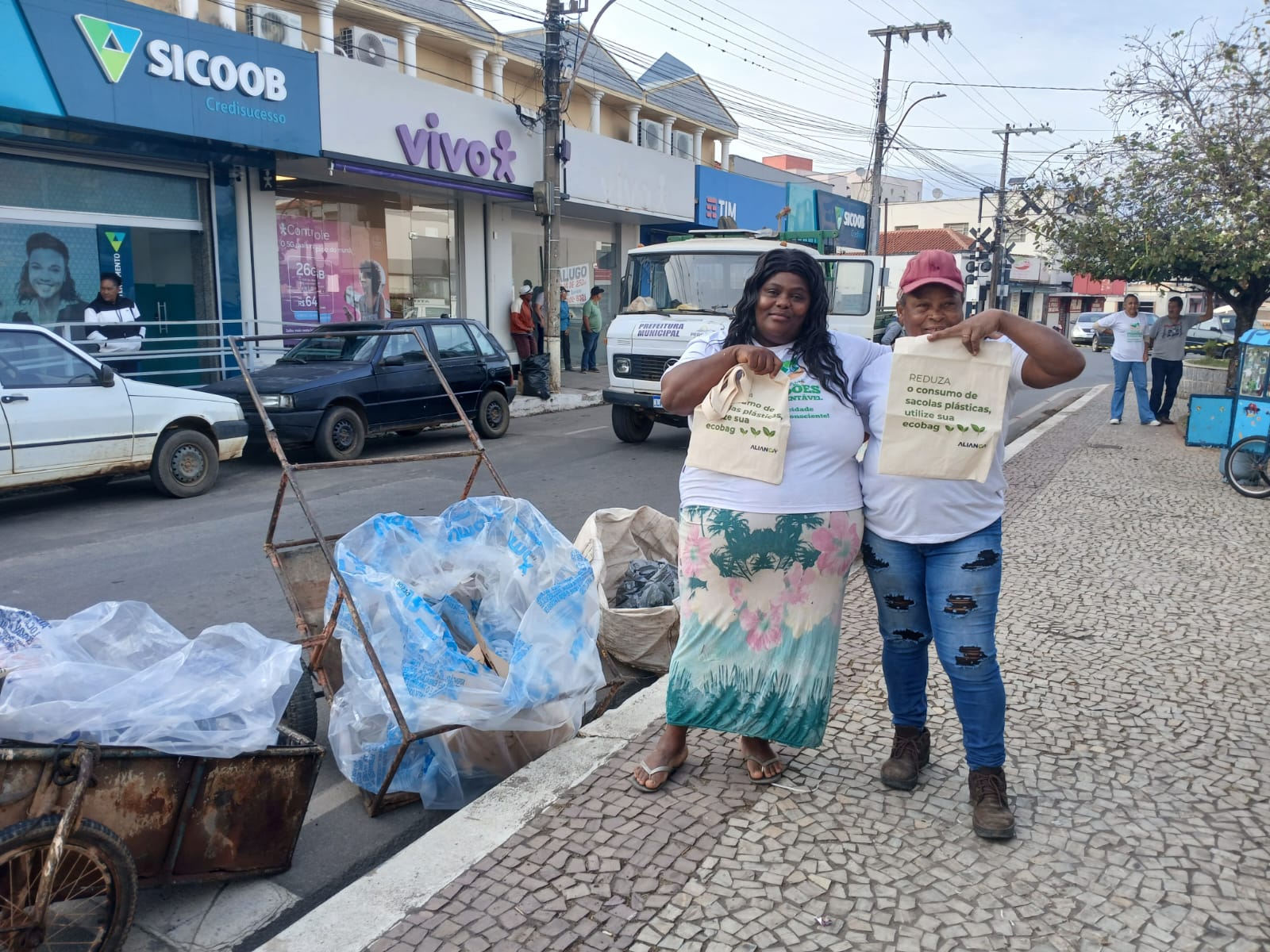 Aliança realiza Blitz Ecológica com ações sustentáveis em Perdões - Aliança Energia Aliança realiza Blitz Ecológica com ações sustentáveis em Perdões - Aliança Energia