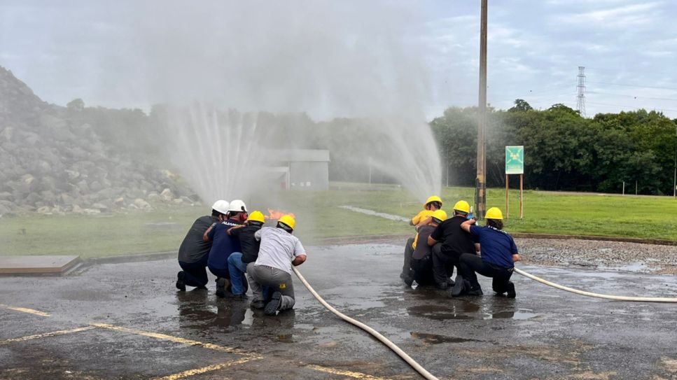 Capa Treinamento brigada UHE Aimorés