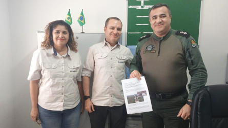 Capa campanha caça ilegal