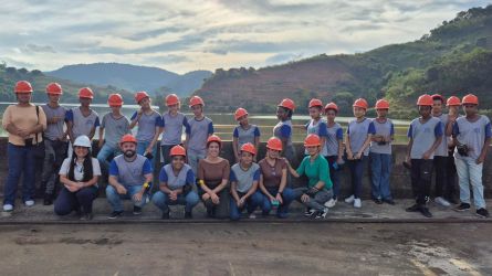 Capa visita UHE Risoleta Neves