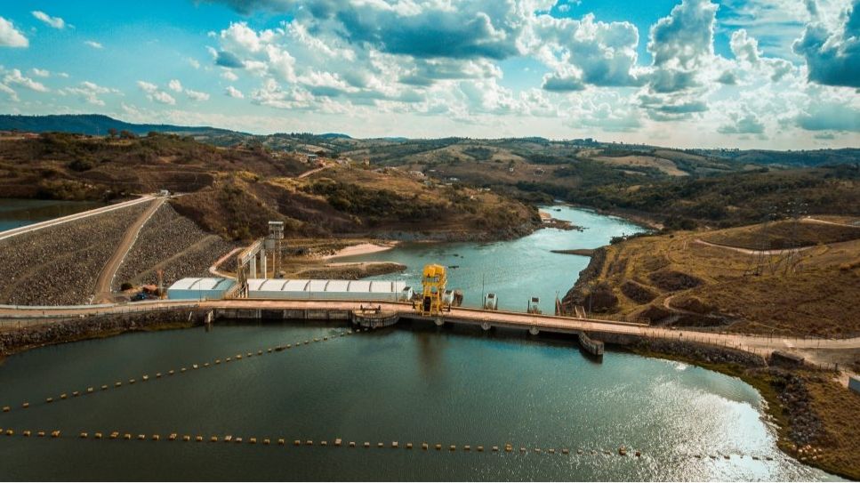 Capa Barragem UHE Funil
